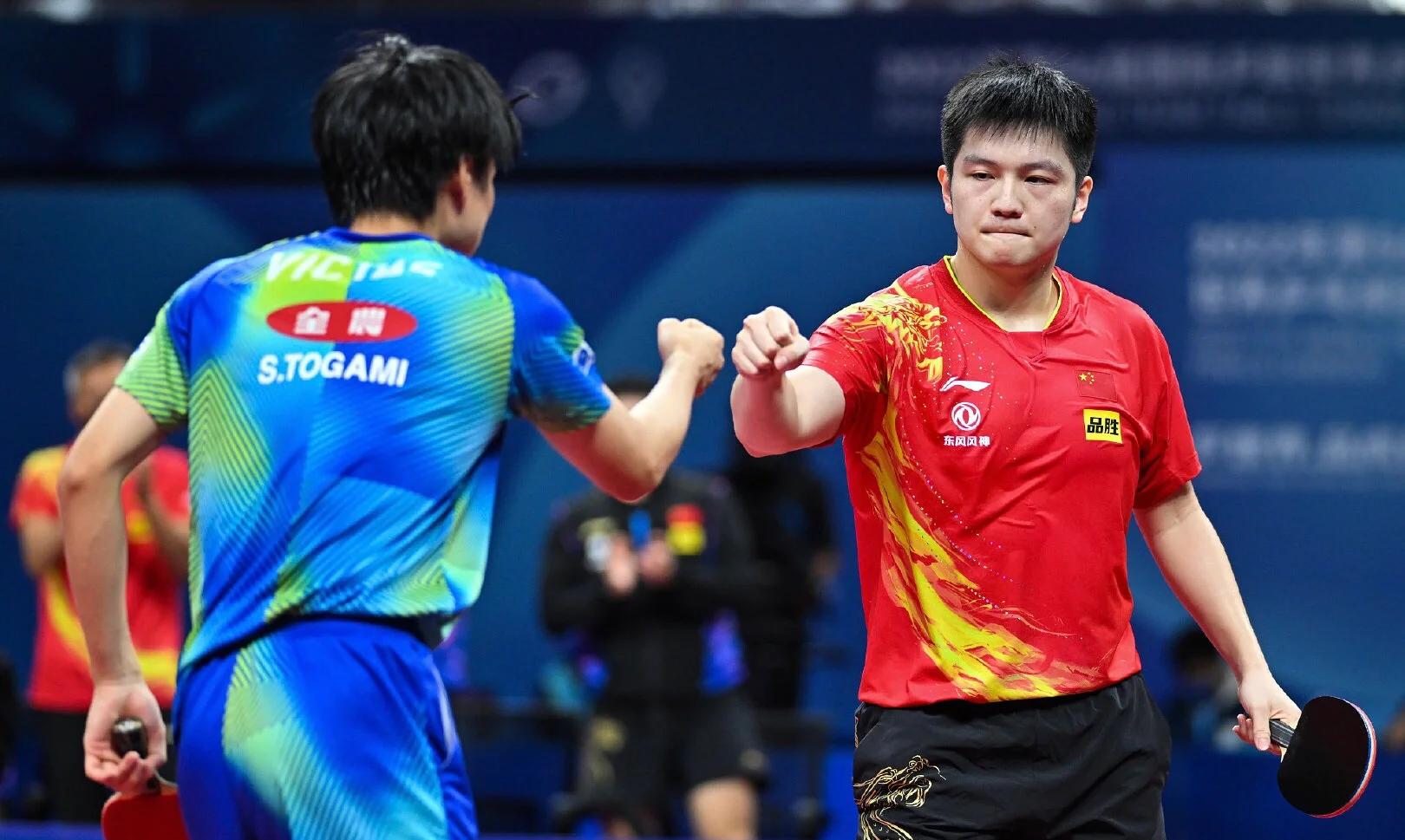 日本队鏖战中国队,张继科关键制胜 日本队鏖战中国队,张继科关键制胜