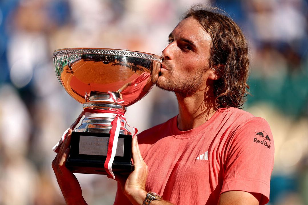 拉沃尔杯逆转美网，西西帕斯惊艳四座