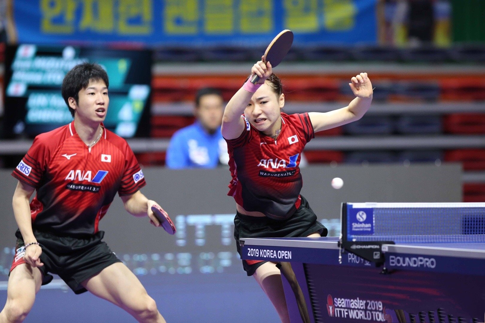 日本队险胜泰国队，黄鸭组合关键制胜