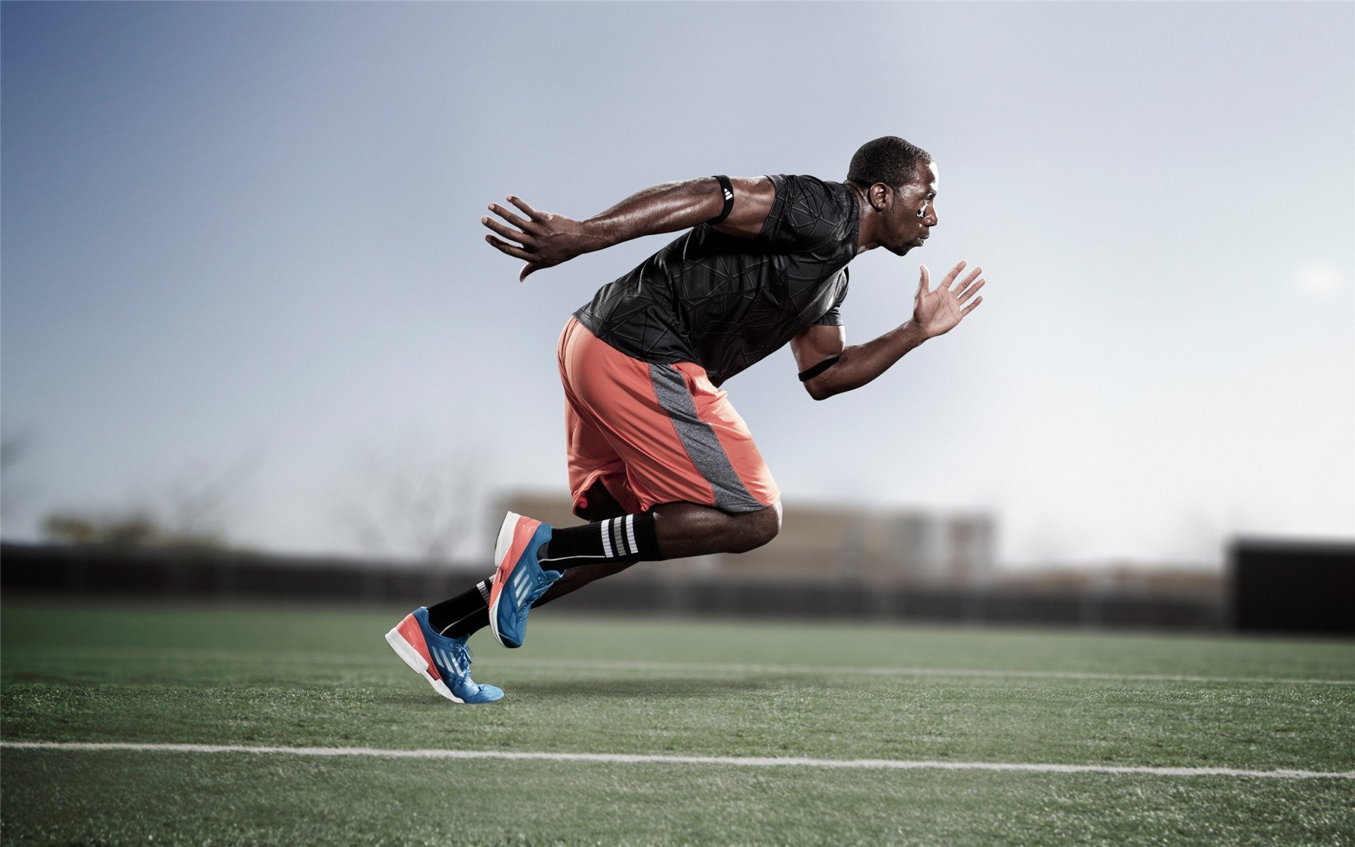 尼斯铁闸托尼，关键战不手软，法甲劲旅力抗巴西风暴